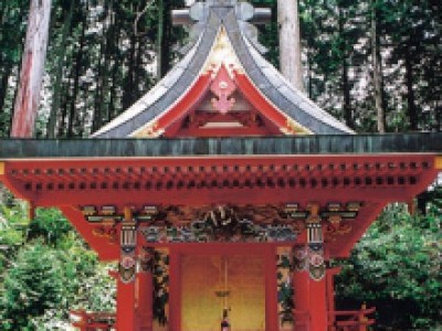 鳴川神社