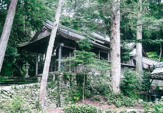 石垣尾神社