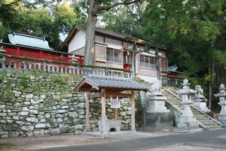 日吉神社（生馬）